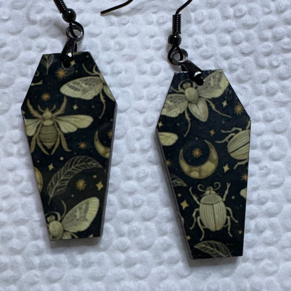 Moth earrings - Picture 2 of 7